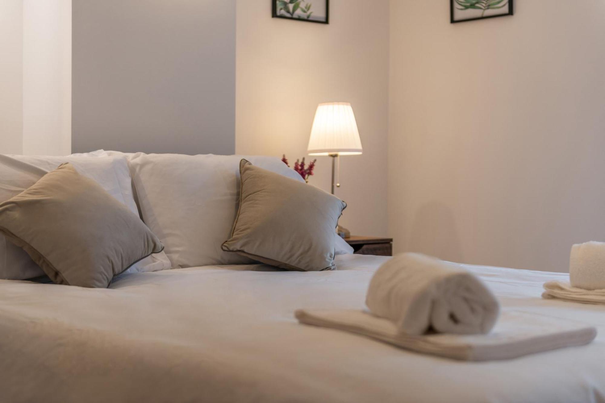 A Golden Haven Retreat In London Apartment Luaran gambar